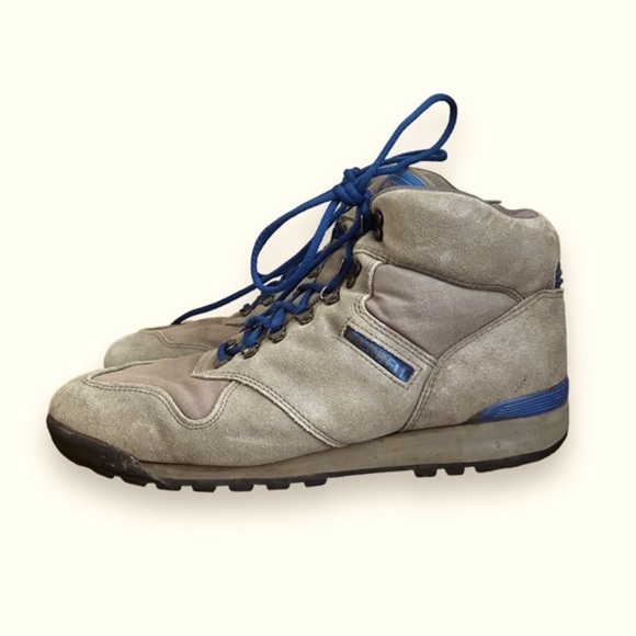 merrell air cushion hiking boots